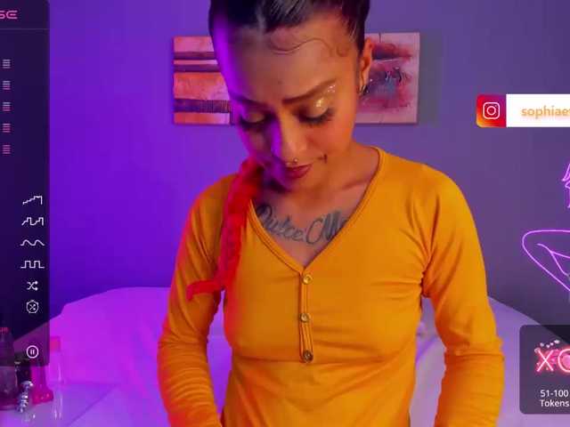 Екранни снимки на излъчване sophia-evanns