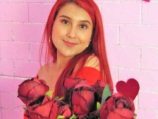 Еротичен видео чат Sophia-Turner