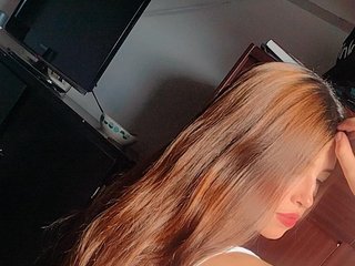 Еротичен видео чат Sophiaevans2023