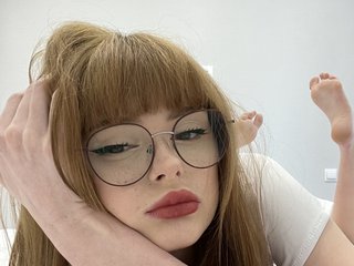 Еротичен видео чат Sophie-doll