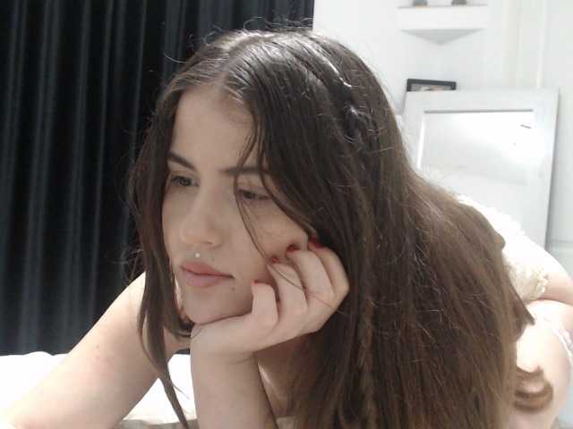 Екранни снимки на излъчване spicy-stud20