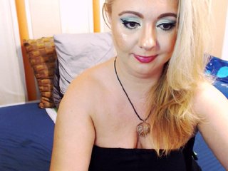 Снимки SquirtinLeona Hello.I love to make my LUSH BUZZ. Mmmm, as much as you tip me, as much as you get me horny. I adore to squirt and smoke and cum again&again