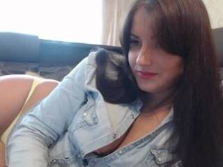 Еротичен видео чат Strawberry696