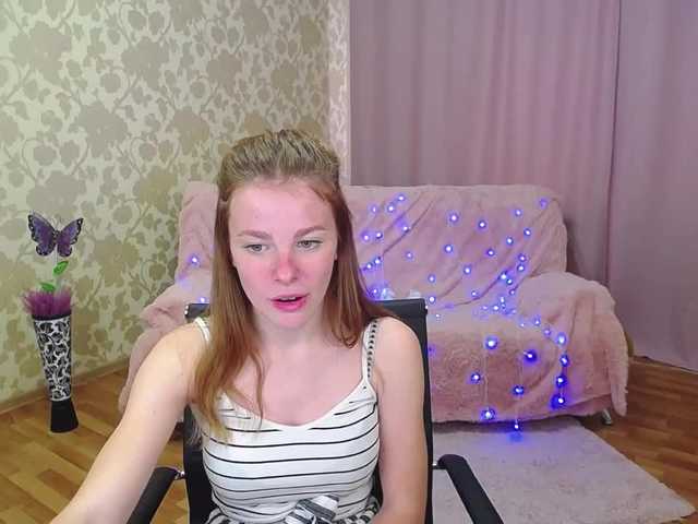 Снимки SummerMood hello guys! im new here. let's go communicate and have fun together! PVT open for you! if you like my smile, tip me 50Tkn)))