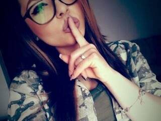 Еротичен видео чат CindyMellodie