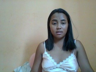 Еротичен видео чат SunsetMonica