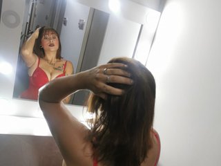 Еротичен видео чат susan-hot69