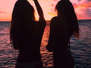 Еротичен видео чат Susaneroxanne