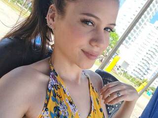 Еротичен видео чат sweet--april