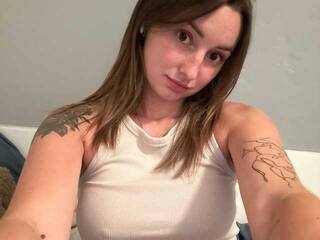 Еротичен видео чат Sweetcherryberry