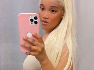 Еротичен видео чат Sweetheartcocomwllow