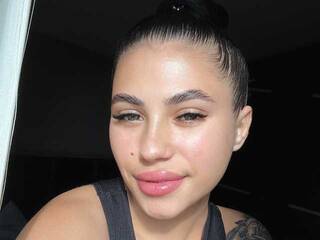 Еротичен видео чат SweetLya09