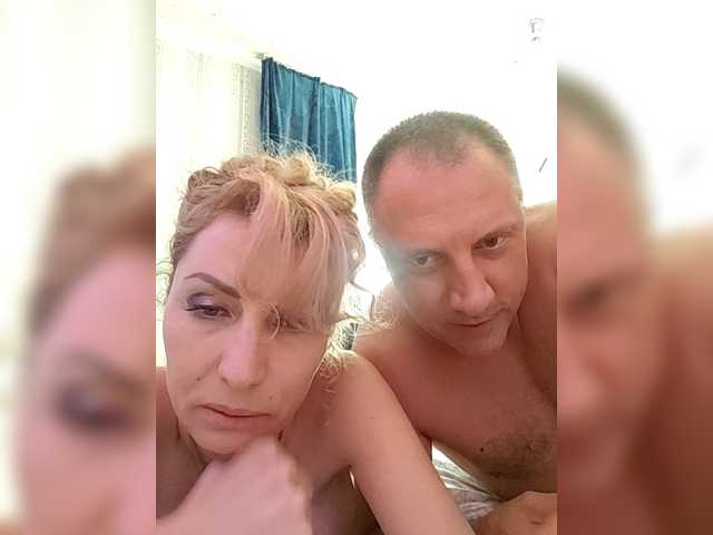 Екранни снимки на излъчване SweetMilfa
