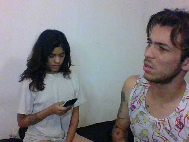 Екранни снимки на излъчване Kamgirlove