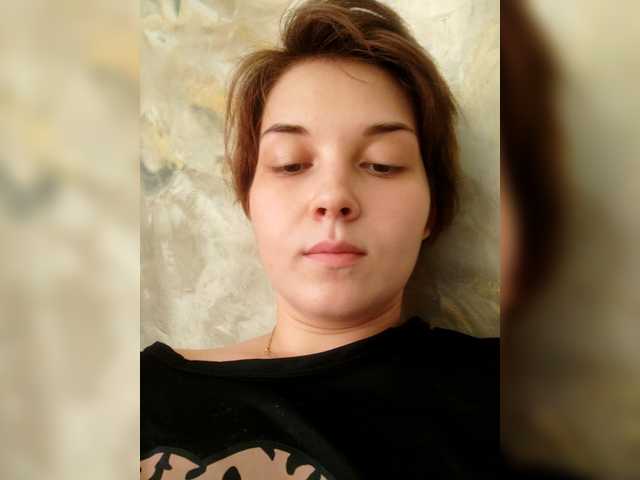 Екранни снимки на излъчване SweetyKitty25