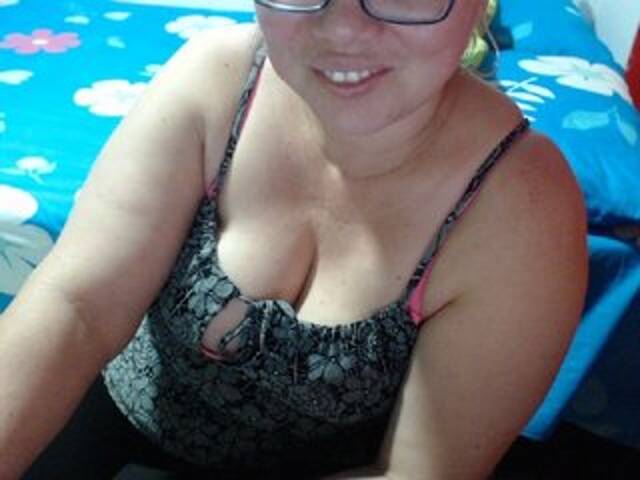 Екранни снимки на излъчване SwetValentina