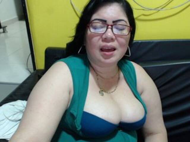 Екранни снимки на излъчване SwetValentina