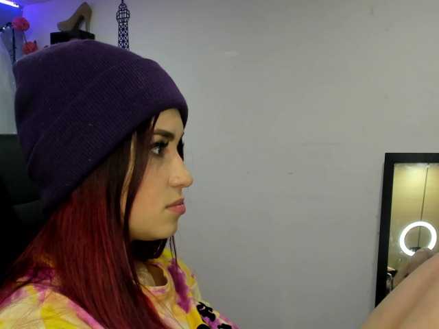 Екранни снимки на излъчване tamara-scraw