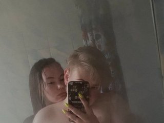 Еротичен видео чат Tanya-and-Sara