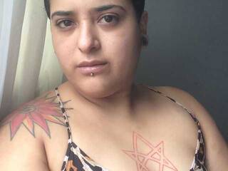 Еротичен видео чат tara-vinter