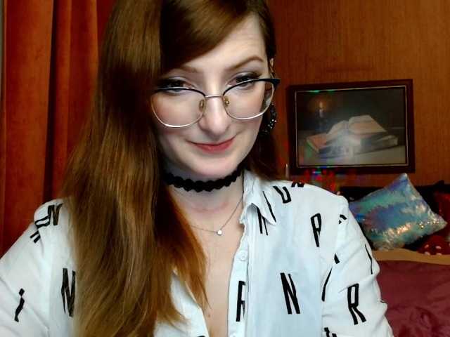 Снимки tastyAriel Sweet and yet dang naughty ;) #innocentface #sweet #petite #glasses #fetish #natural #domina #teaser #cfmn #joi #cei #cbt #sph