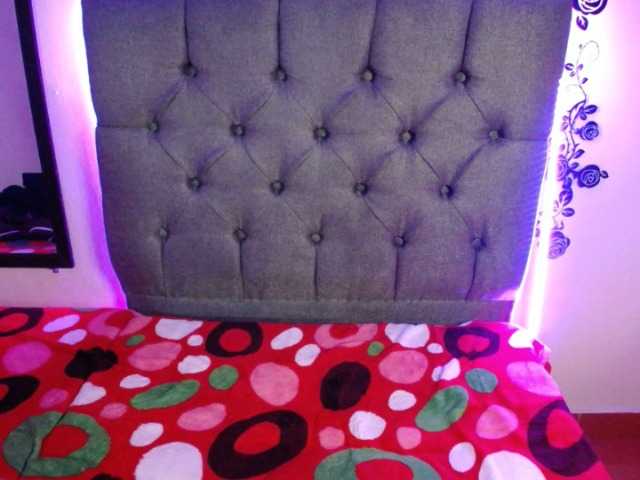 Екранни снимки на излъчване tatiana-colom