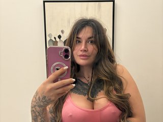 Еротичен видео чат Tattoogirlalina