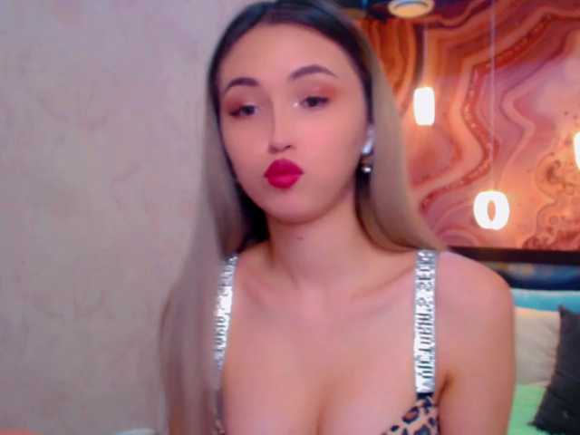 Екранни снимки на излъчване TeaRose12