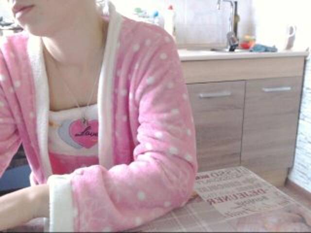 Екранни снимки на излъчване PlayGirlKiss