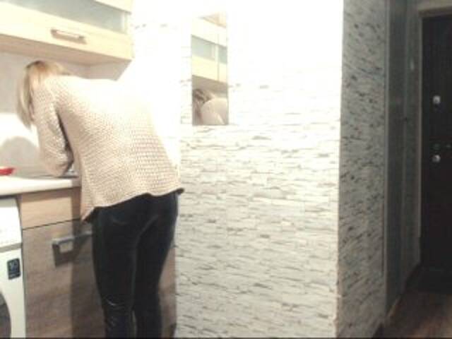 Екранни снимки на излъчване PlayGirlKiss