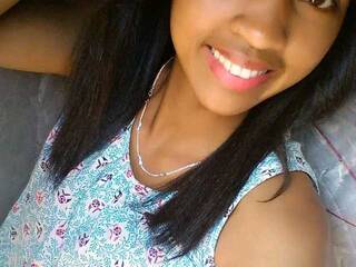 Еротичен видео чат Maellah