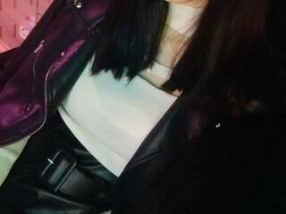 Еротичен видео чат ThelmaHettie