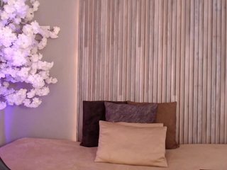 Еротичен видео чат tiana-glow