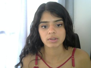 Снимки tifany01 warm up with tokens to see who is the king of my room tonight