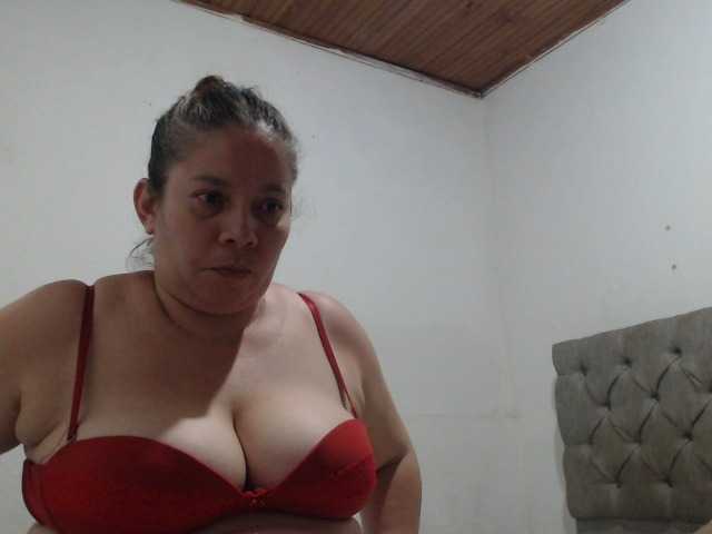 Екранни снимки на излъчване tiffa1hot