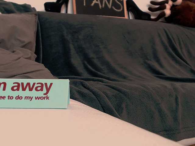 Екранни снимки на излъчване tiffanykiss1