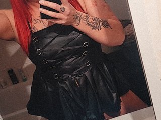 Еротичен видео чат TiffiChantiT