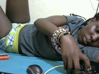 Еротичен видео чат Tightpussie1