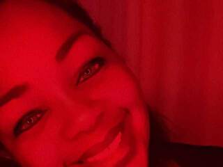 Еротичен видео чат Tina-rplay