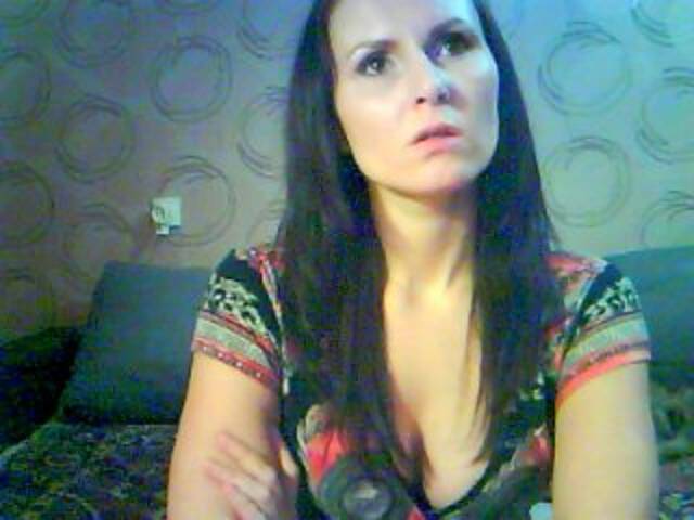 Екранни снимки на излъчване tinacream