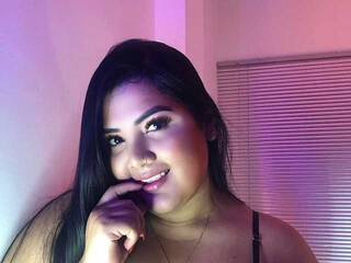 Еротичен видео чат TINAHILLS