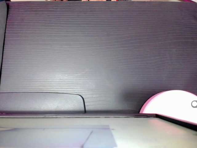 Екранни снимки на излъчване tiny-smit