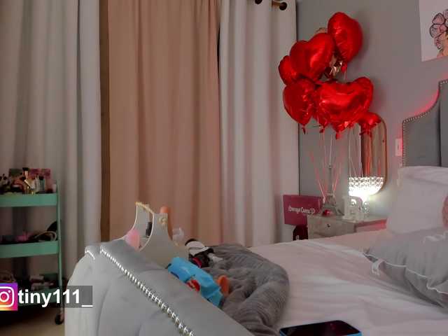 Екранни снимки на излъчване Tinny111
