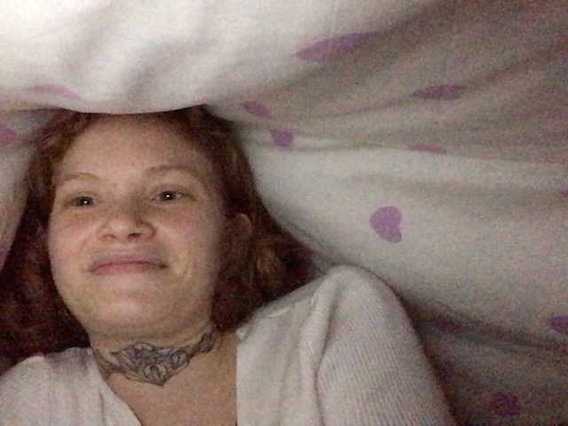 Екранни снимки на излъчване Toninita