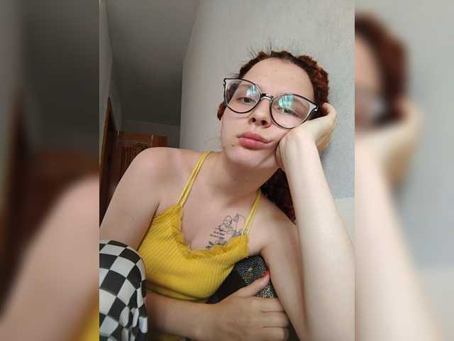 Екранни снимки на излъчване TottiRaran