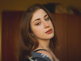 Еротичен видео чат TracyCute