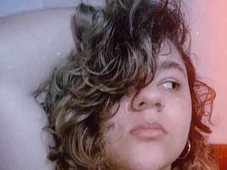 Еротичен видео чат tuti-lii