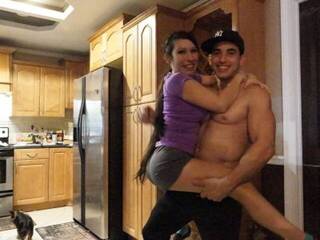 Еротичен видео чат TwoLoveBirds