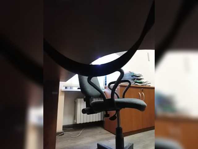 Екранни снимки на излъчване GolayaPravda