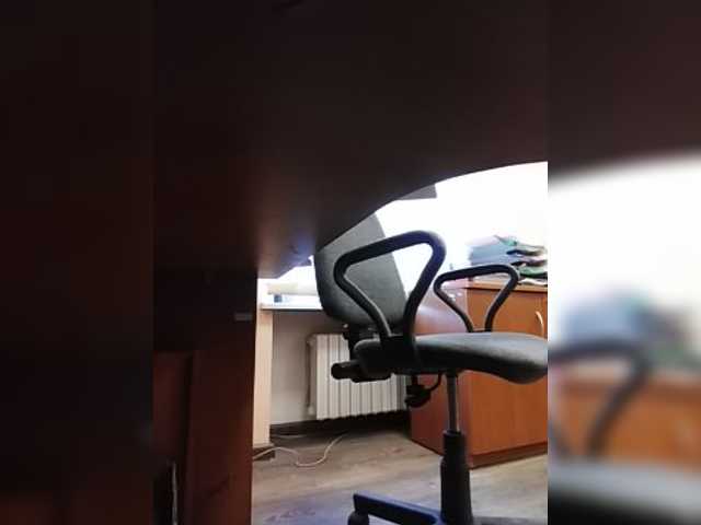 Екранни снимки на излъчване GolayaPravda